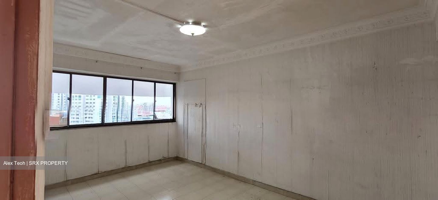 Blk 219A Jurong East Street 21 (Jurong East), HDB 5 Rooms #623714741
